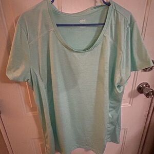 Women's Mint Green Top